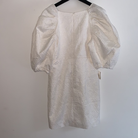 Bardot | Marnie Mini Dress Puff Sleeve in Ivory Size M - Picture 12 of 14